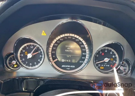 2011 Mercedes-Benz E 63 Amg z USA, uszkodzony, nr VIN WDDHF7HB5BA285426